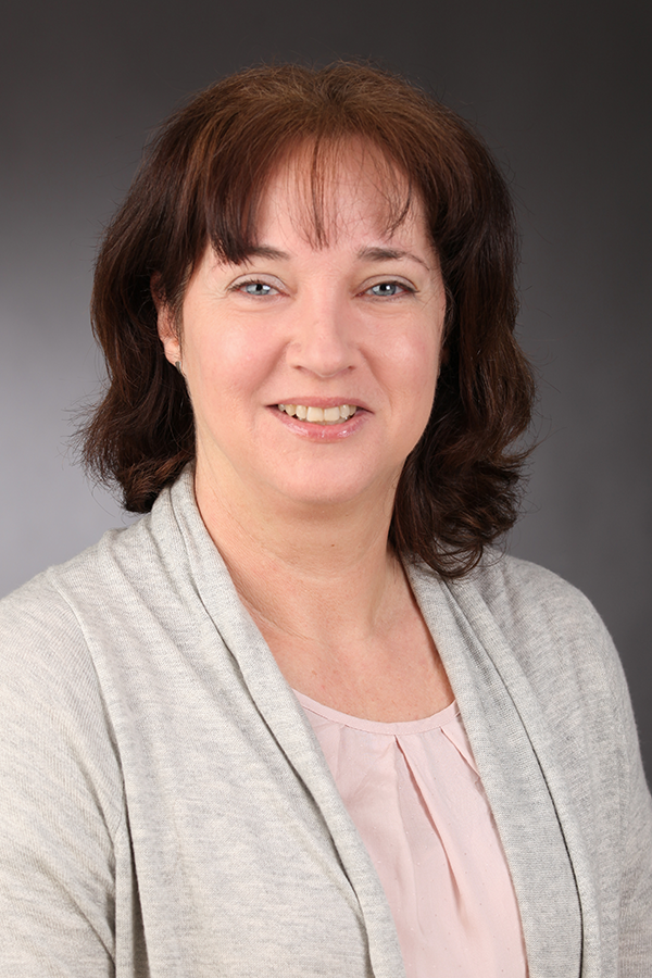 Heike Schöneck, Bilanzbuchhalterin, professionelles Porträtfoto